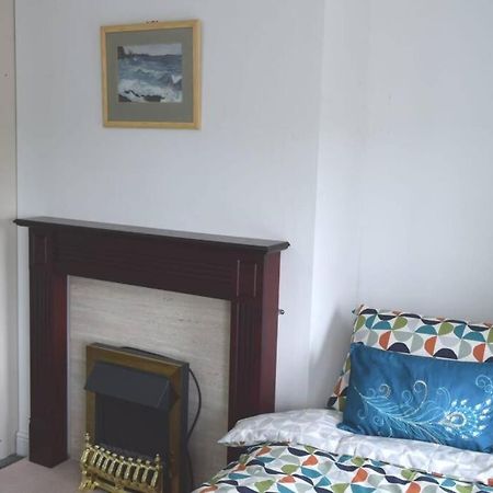Dee View Villa Holywell  Ngoại thất bức ảnh
